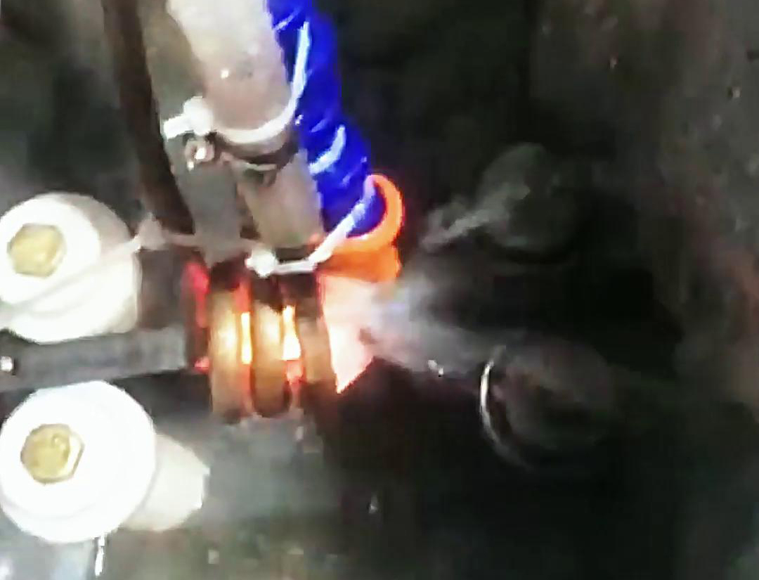 高頻淬火技術是廣泛的導軌淬火方法