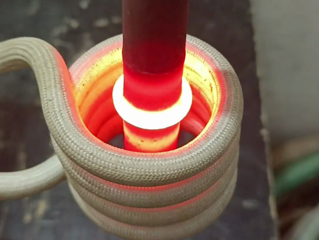 還在用傳統(tǒng)方法？這款高頻加熱機(jī)讓鎬釬金屬加工變得如此簡單