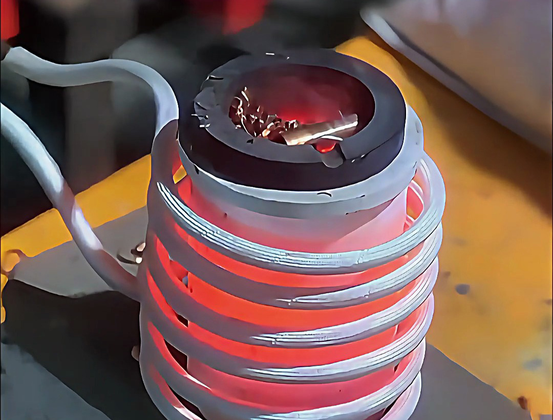 如果你有廢銅需要熔煉,那么這款熔煉爐是個不錯的選擇